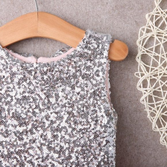 Frozen Wonderland Snowflakes Girl Outfit Clothes Dress New Year Sequin Tulle - Picture 5 of 5